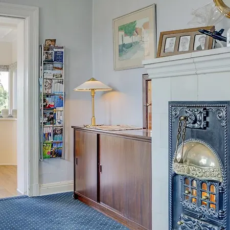 Ξενοδοχείο Garni